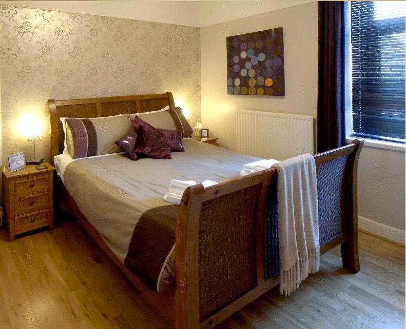Ty Rosa Rooms كارديف المظهر الخارجي الصورة